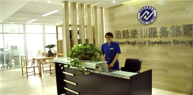 �����Ɏ��������M��ԃ